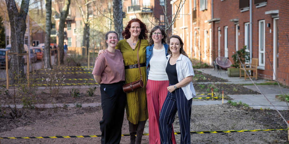 Van links naar rechts Loes Buijvoets, Michele Gerbrands, Trieneke Wubs en Ingrid Konjer